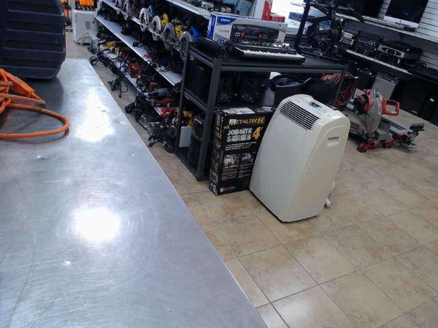 Air clim 12000 btu no acc
