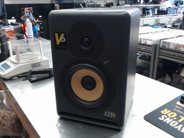 Amplificateur krk v6 series 2