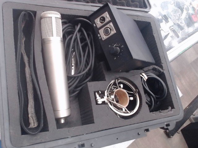 Micro condensateur + boite ac & cables