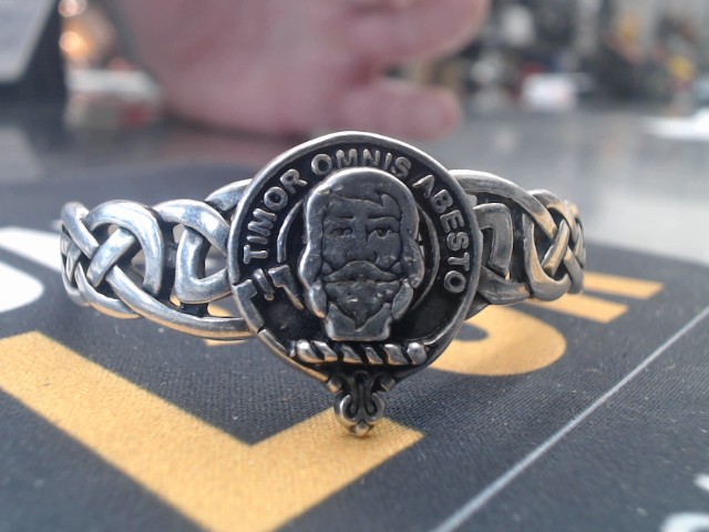Bracelet en argent timor omnis abesto
