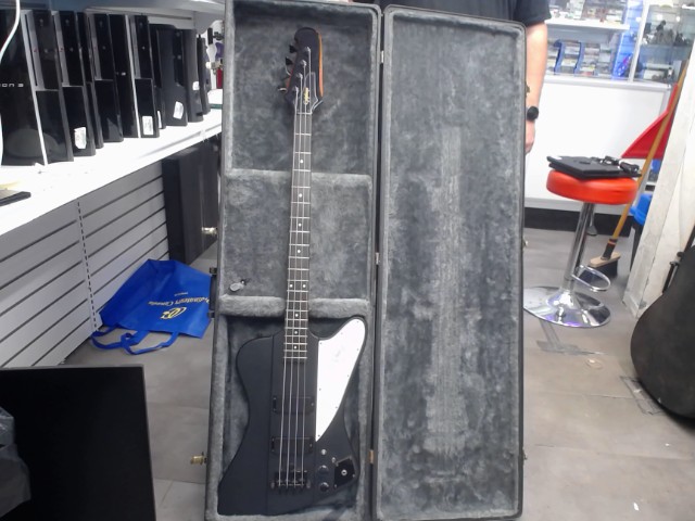 Bass epiphone dans case