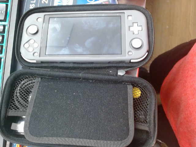 Switch+fil+case (acheter en magasin)