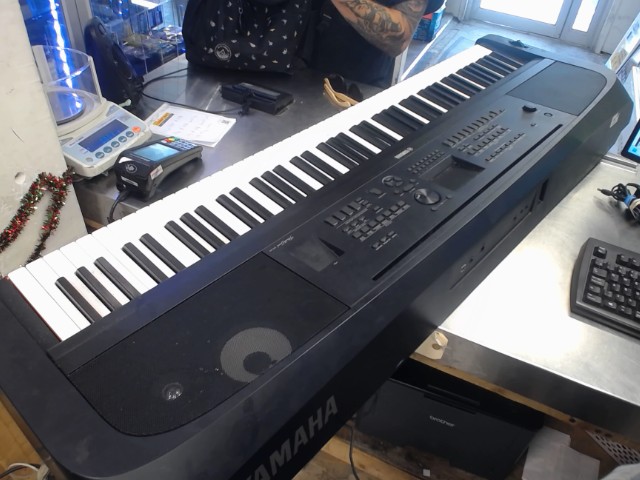 Digital piano yamaha 88-keys