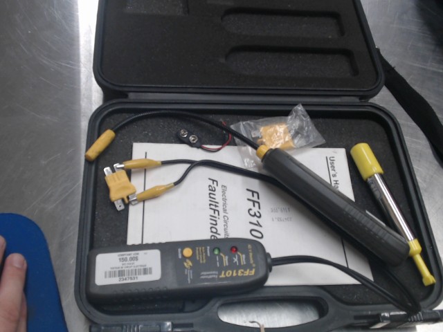 Testeur de circuit electrique