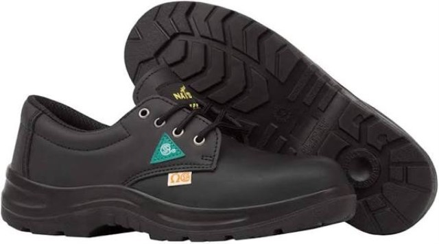 Work shoes size 13 neuf