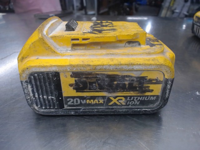 Batterie dewalt 4ah