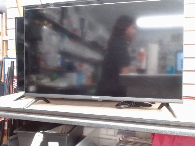 Television hisense 32 pouce