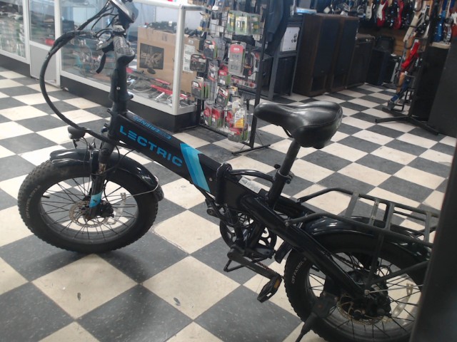Velo elec sans charger �cran bris�