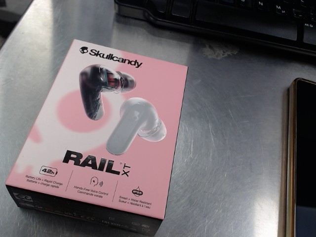 Skullcandy rail xt new