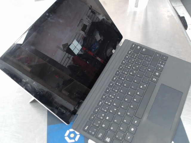 Microsoft surface pro 5 256gb