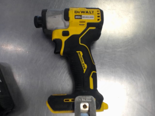 Impact driver dewalt
