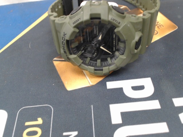 Casio g shock verte