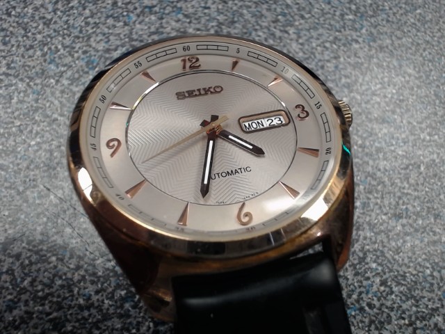 Montre automatique seiko rubber strap