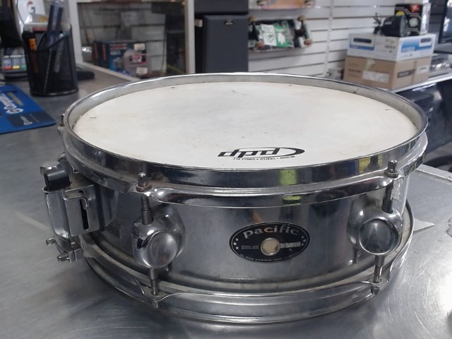 Snare acier+stand