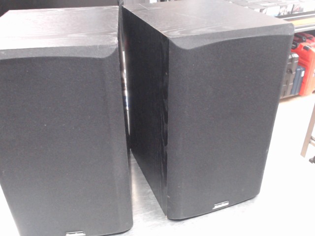 2x speakers paradigm