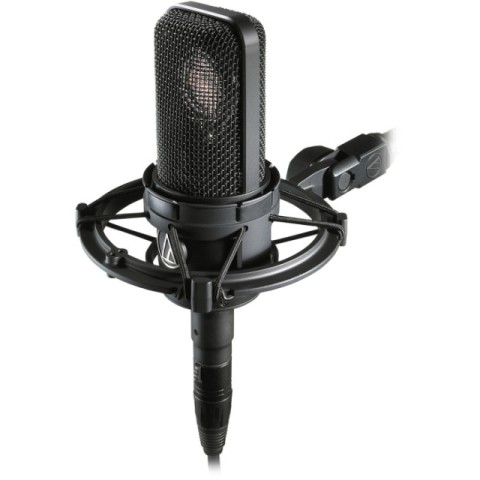 Microphone studio