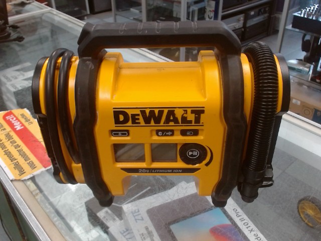 Aspirateur/compresseur pneu de voiture