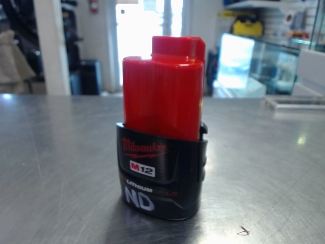 Batterie milwaukee 1.5ah 12v
