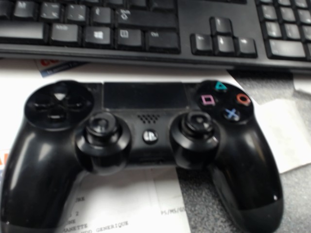 Manette ps4 noire