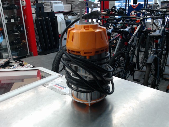 Lampe de travail temporaire � del 250w
