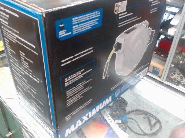Air hose retractable