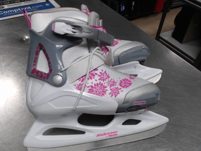 Patin rose enfant size: 5-8