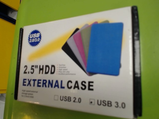 Casing pour hdd + 2tb hdd generique