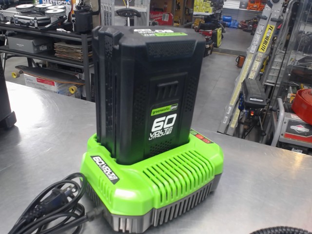 Batt greenworks pro 2.5ah avec chargeur