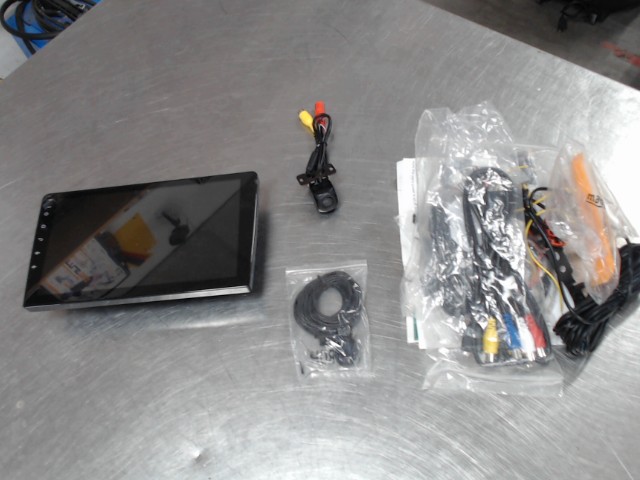 Ecran tactile pour auto+camera+acc
