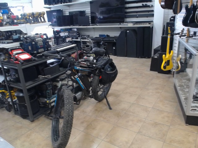 Velo electrique+batterie+chargeur+clef