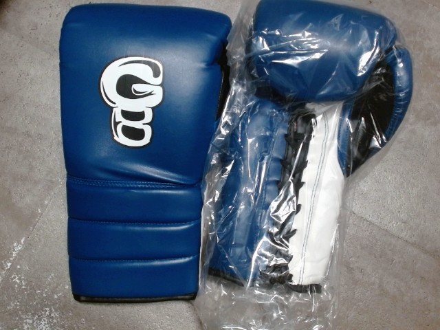 Gants de boxe bleu neuf