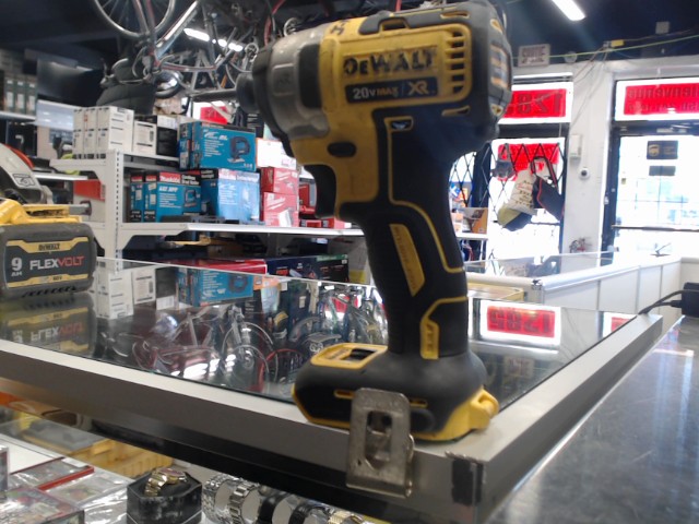 Dewalt 1/4 impact driver cordless