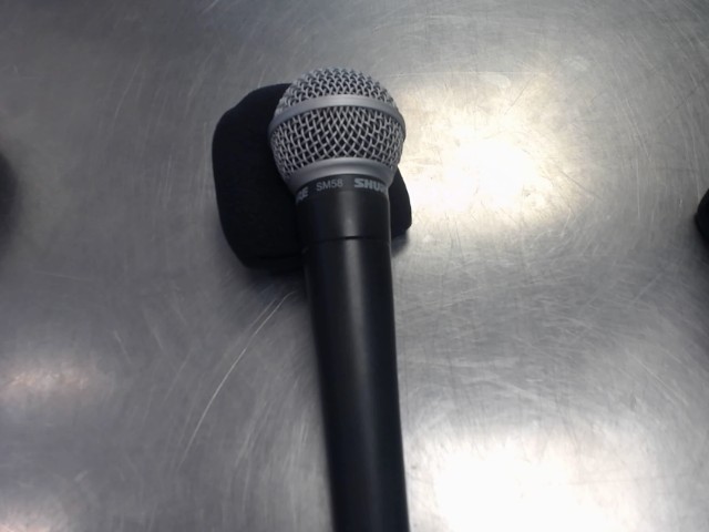 Micro shure sm58