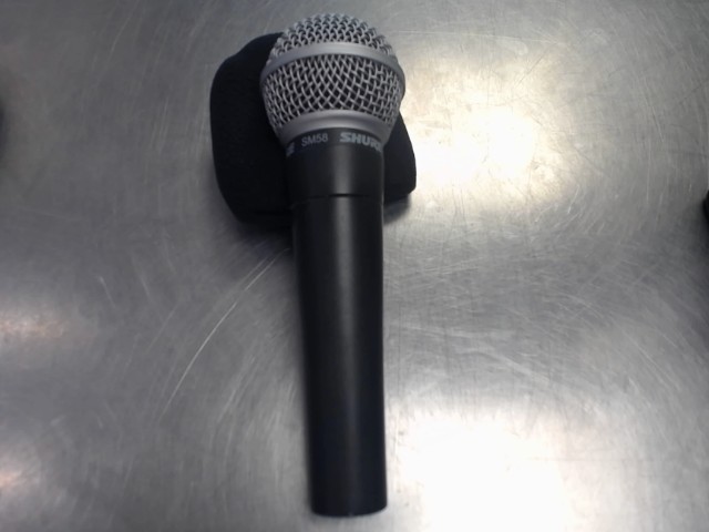 Micro shure sm58