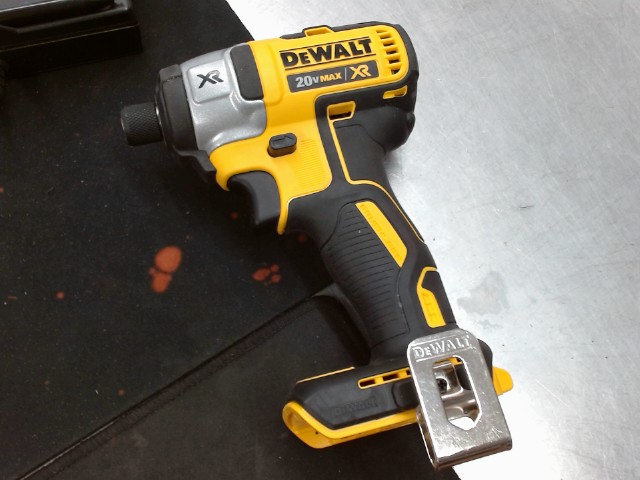 Impact driver dewalt bonne etat