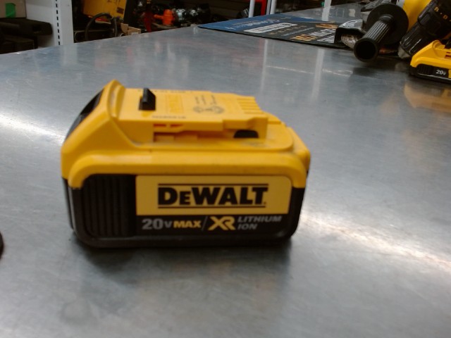 Batterie dewalt 4 ah dcb204