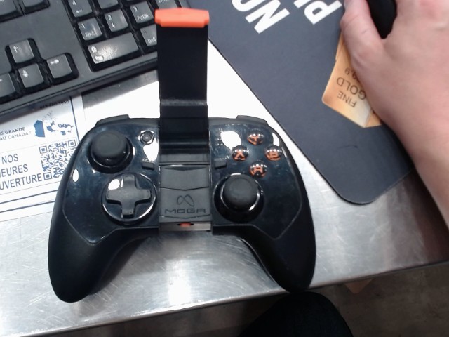 Manette pour telephone