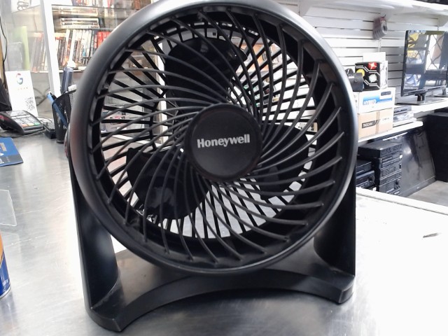 Petit ventilateur noir