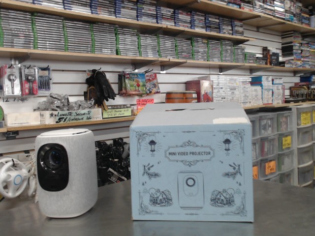 Mini projecteur+acc