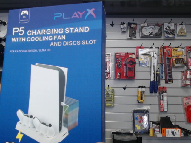 Charging stand with cooloing fan