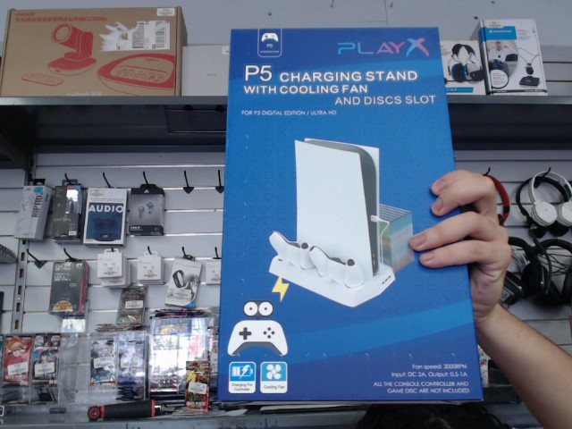 Charging stand with cooling fan
