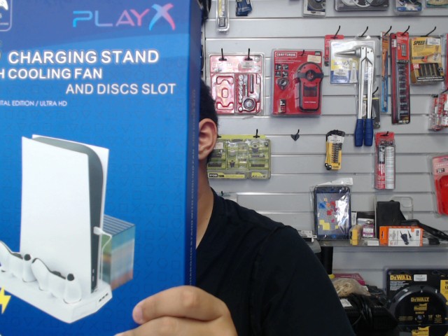 Charging stand with cooling fan
