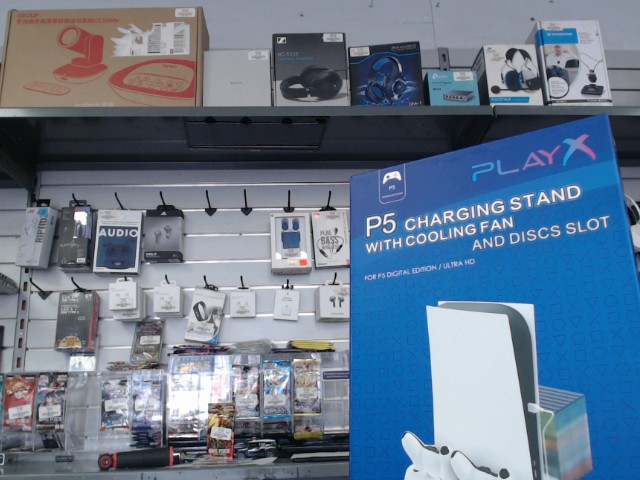 Charging cooling stand