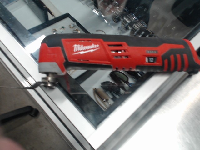 Milwaukee multi tool
