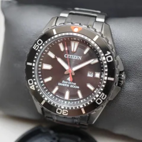 Analog solar quartz divers watch eco dri