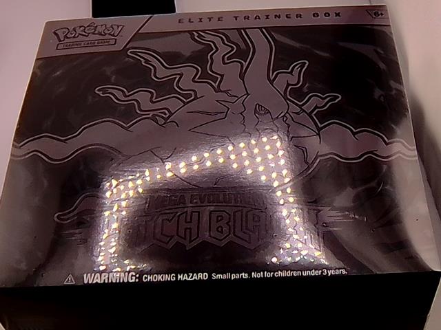 ETB POKEMON PITCH BLACK