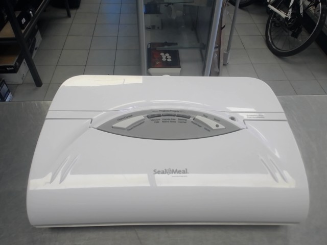 Vaccum food sealer