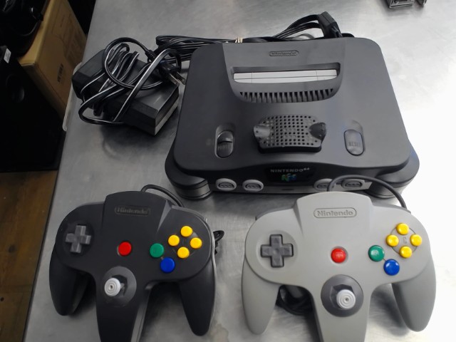 Console nintendo 64+2 manette