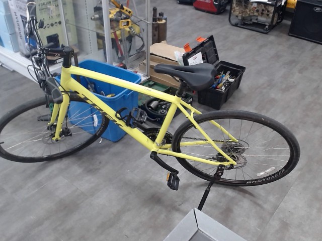 Velo de route vert fluo