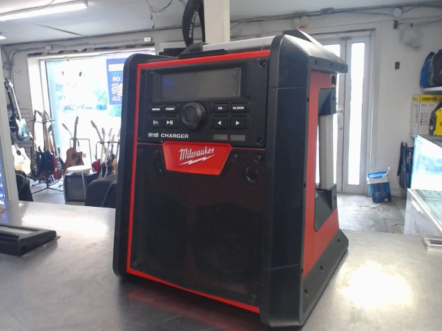 Radio chantier+batt 3ah